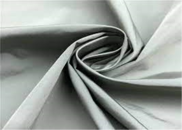Vải Nylon xám - Vải áo Mưa Hoàng Phát - Công Ty TNHH Sản Xuất Thương Mại Và Dịch Vụ Hoàng Phát